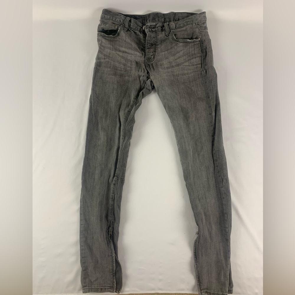 MNML Jeans